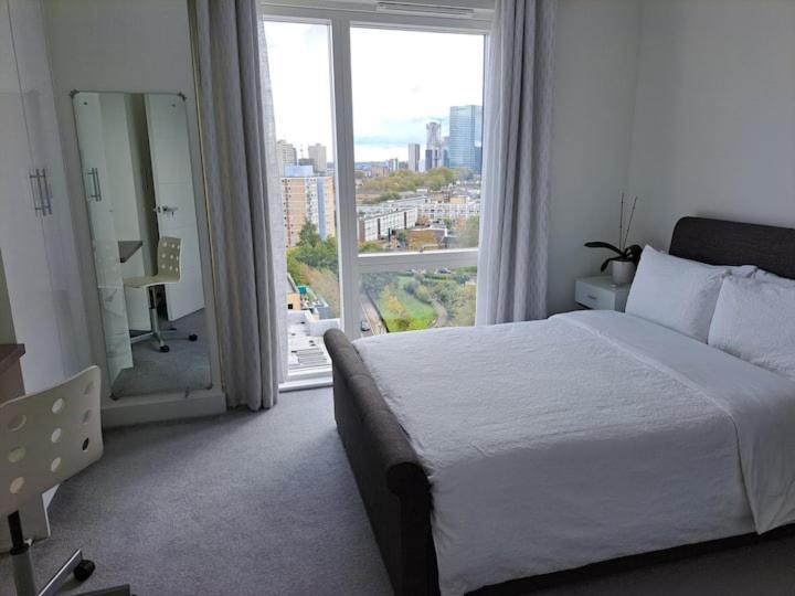 Cozy Double Room With Large En Suite Near Canary Wharf London With Amazing Views In A Shared Apartment 外观 照片