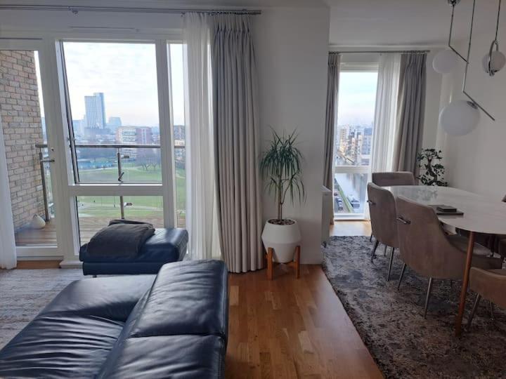 Cozy Double Room With Large En Suite Near Canary Wharf London With Amazing Views In A Shared Apartment 外观 照片